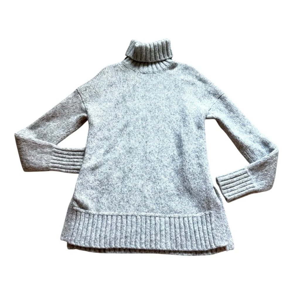 Everlane Gray Turtleneck Sweater - Picture 3 of 5